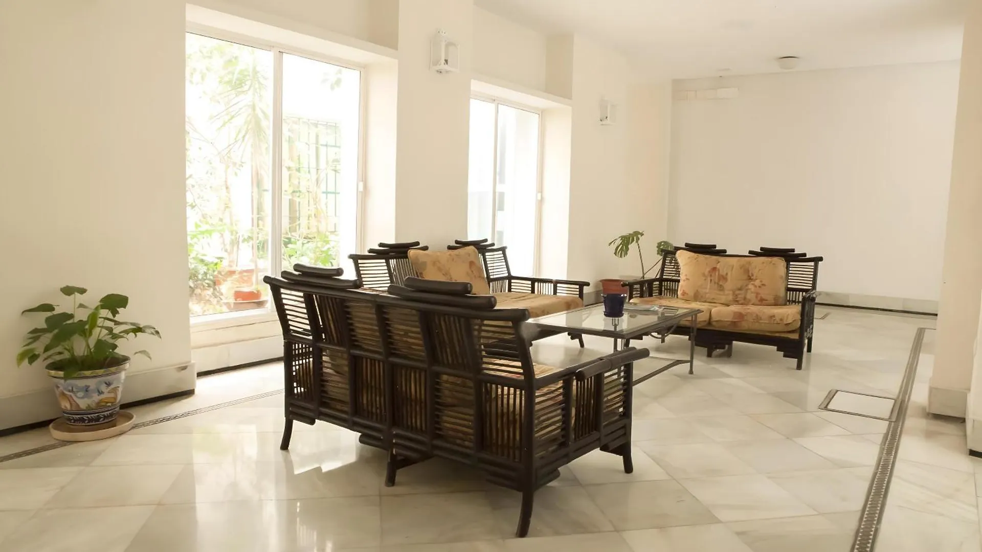 Romantico, Tranquilo, Centrico Seville Apartment